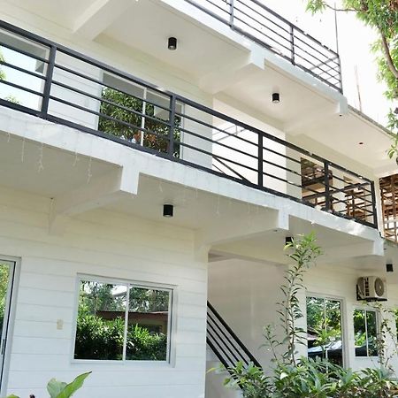 Location One Eighty Bed & Breakfast Bangcusay Dış mekan fotoğraf