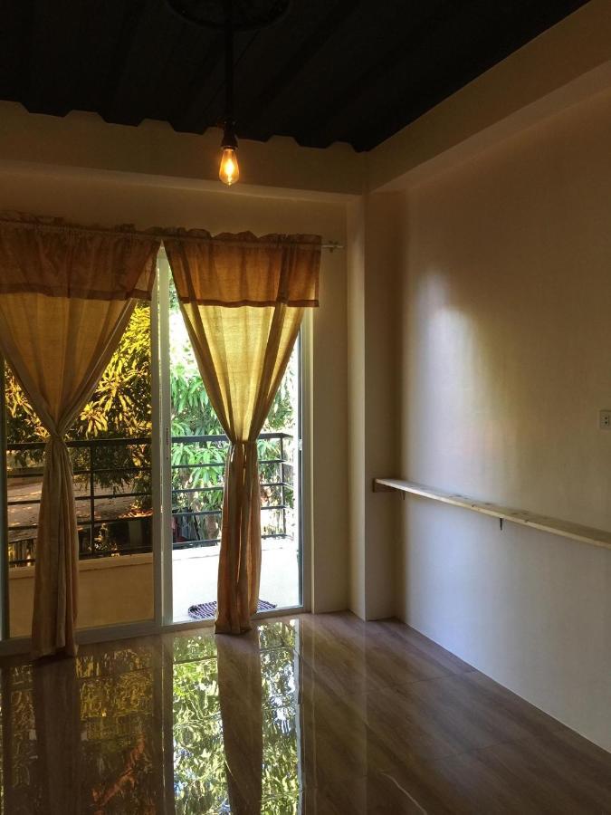 Location One Eighty Bed & Breakfast Bangcusay Dış mekan fotoğraf