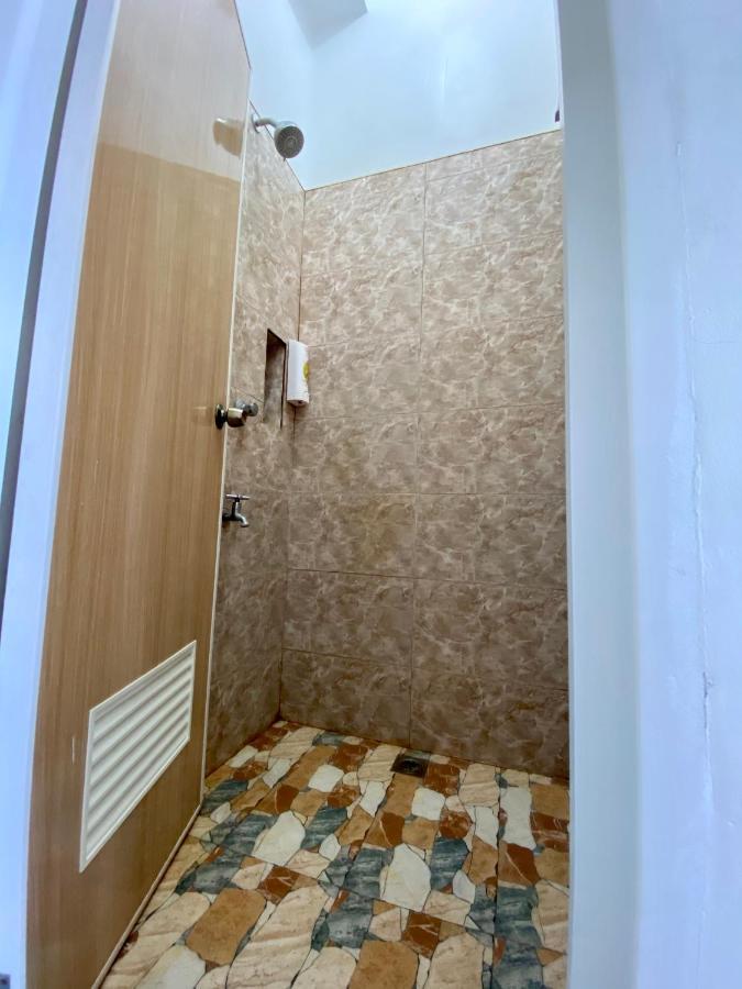 Location One Eighty Bed & Breakfast Bangcusay Dış mekan fotoğraf